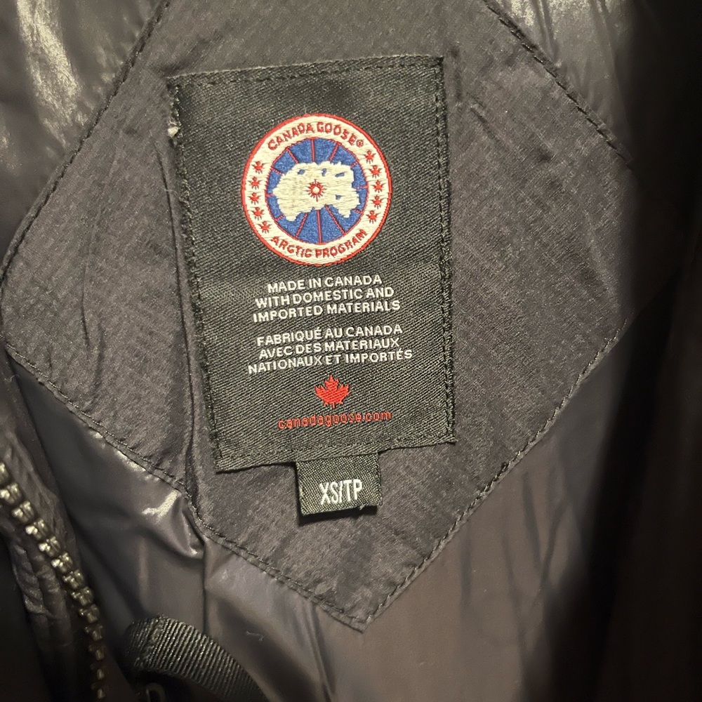 Canada Goose Packable Down Jacket - image 2